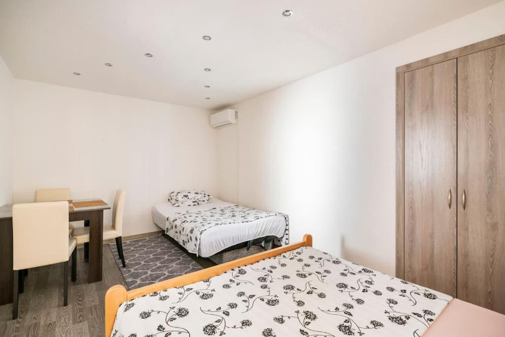 Studio Apartment Grgic Шибеник Екстер'єр фото